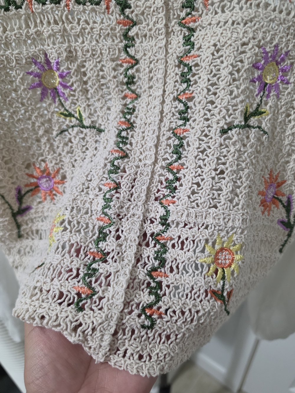 Boho Crochet Floral Square-Neck Top in Cream - Picture 4 of 6